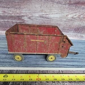 Vintage Ertl 1/16 scale New Holland pressed steel chopper box parts/repair